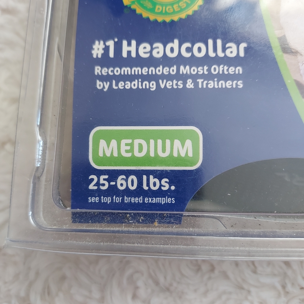 Gentle Leader Headcollar Medium Dog Training 25-60lbs - Picture 2 of 4